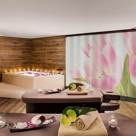 جياردينو ماوتن فندق 5*