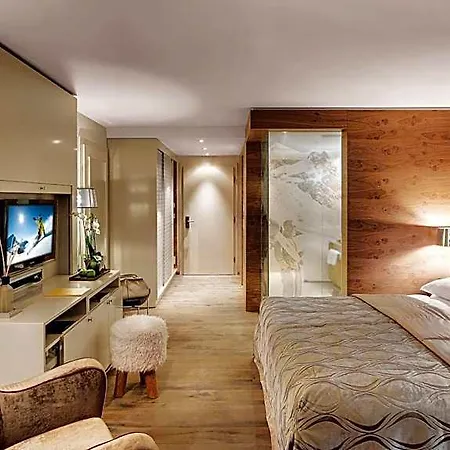 Hotel Giardino Mountain 5*